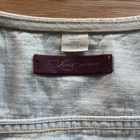Levi’s Denim Vest - Picture 3 of 3